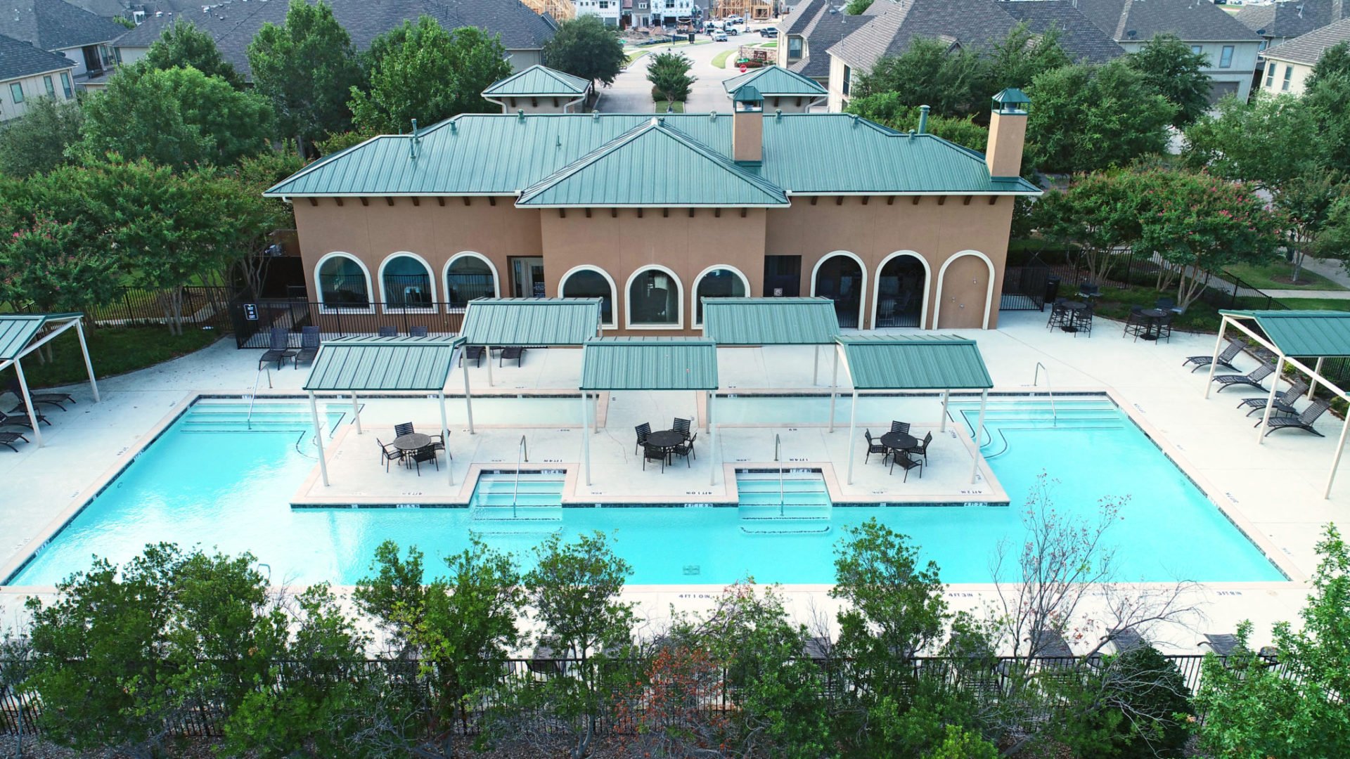 CR-Clubhouse-1 Gym Roofing